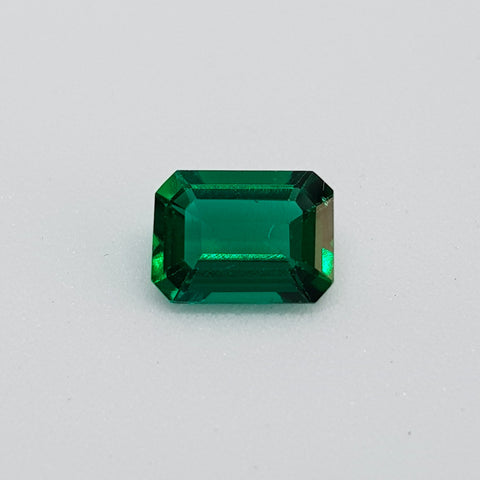 Emerald Lab created (8 mm x 6 mm) Octagon