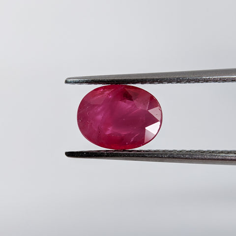 Ruby Burma (8 mm x 6 mm) Oval