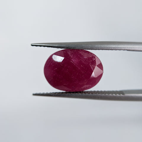 Ruby India (14 mm x 10.5 mm) Oval