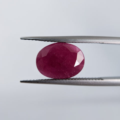 Ruby India (13 mm x 9.7 mm) Oval