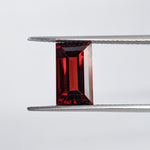 Garnet Mozambique (10.2 mm x 6 mm) Baguette