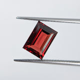 Garnet Mozambique (9 mm x 7 mm) Baguette