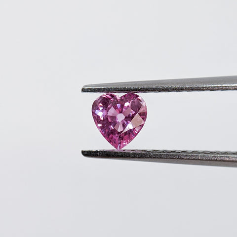 Pink Sapphire (4 mm x 4 mm) Heart